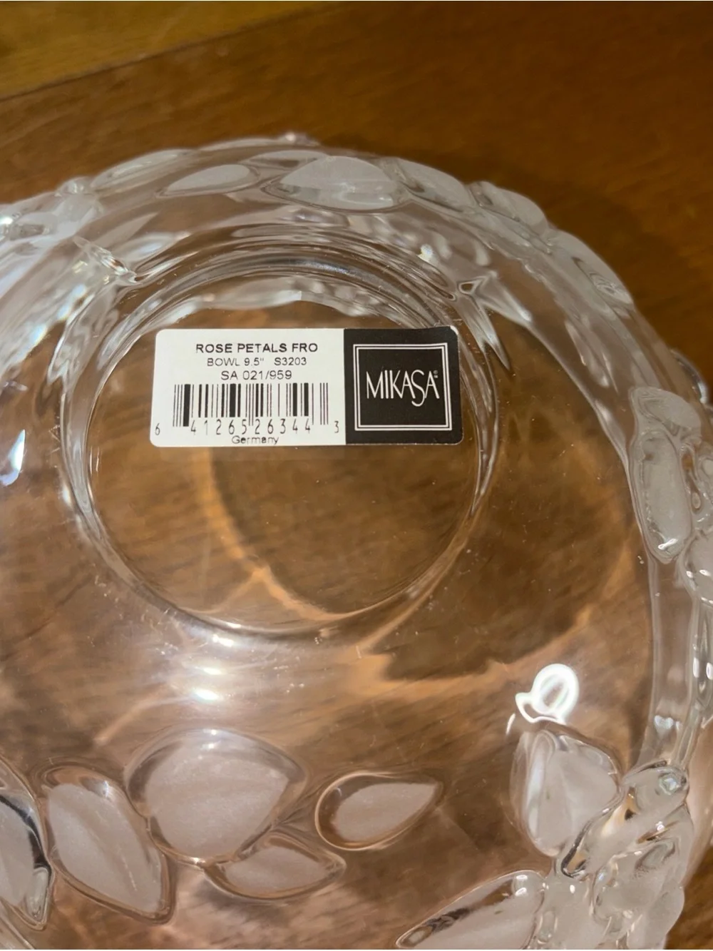 Mikasa Clear Floral Embossed Glass Serving Bowl